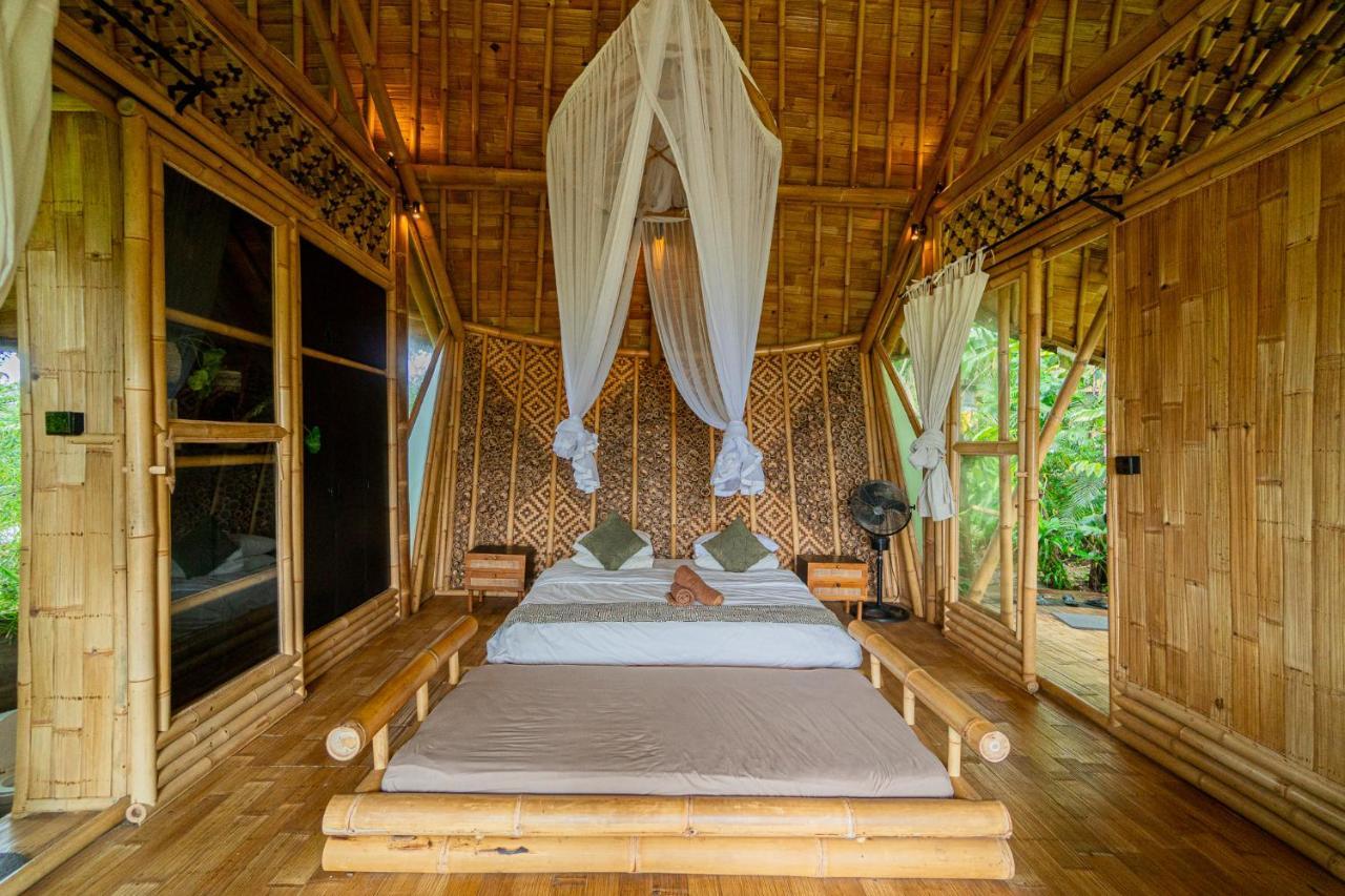 Villa Bird Hills Bamboo House à Karangasem Extérieur photo