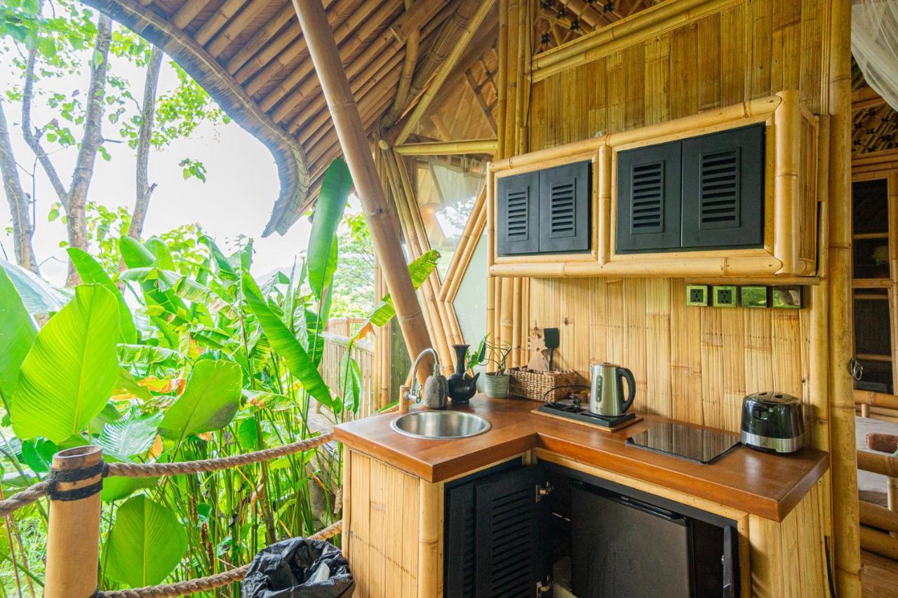 Villa Bird Hills Bamboo House à Karangasem Extérieur photo