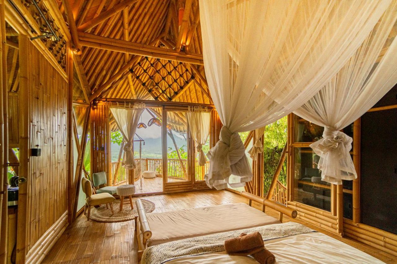 Villa Bird Hills Bamboo House à Karangasem Extérieur photo