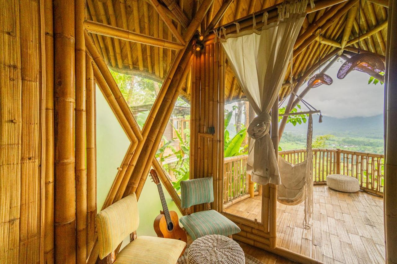Villa Bird Hills Bamboo House à Karangasem Extérieur photo