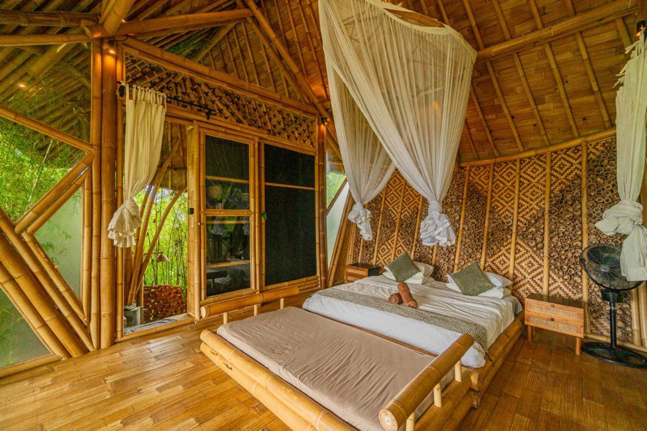 Villa Bird Hills Bamboo House à Karangasem Extérieur photo