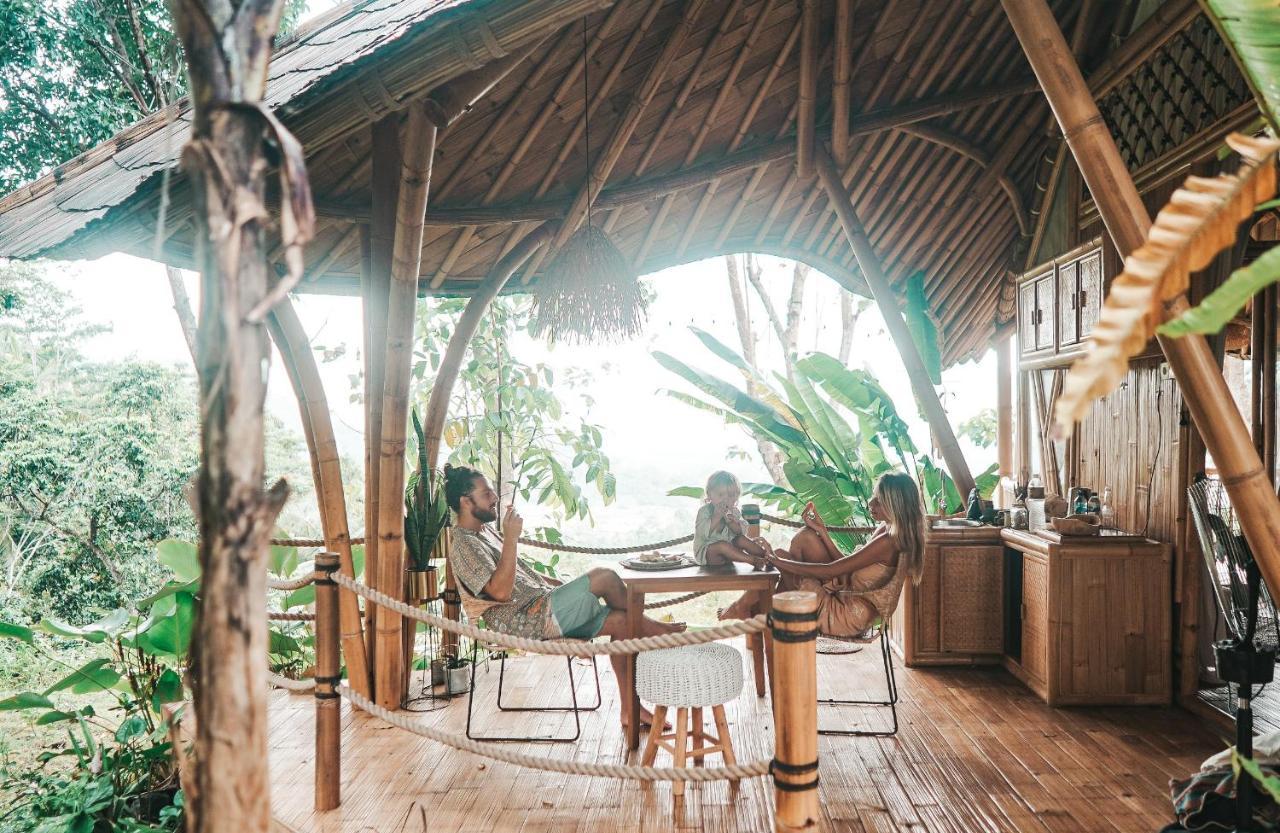 Villa Bird Hills Bamboo House à Karangasem Extérieur photo